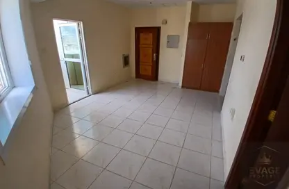 Apartment - Studio - 1 Bathroom for rent in Al Rashidiya 3 - Al Rashidiya - Ajman
