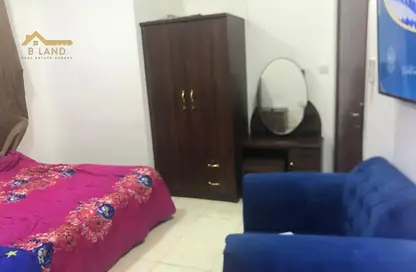 Apartment - 1 Bedroom - 1 Bathroom for rent in Cornish Tower - Al Rumaila - Ajman