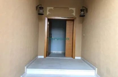 Stairs image for: Townhouse - 3 Bedrooms - 4 Bathrooms for rent in Dubai Style - North Village - Al Furjan - Dubai, Image 1
