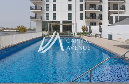 Apartment - 3 Bedrooms - 4 Bathrooms for sale in Waters Edge - Yas Island - Abu Dhabi