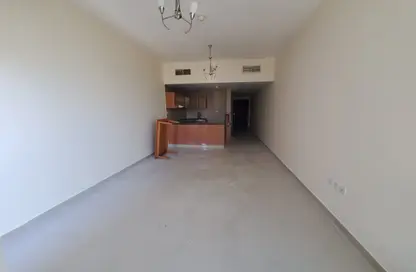 شقة - 1 حمام للايجار في برج النعيمية  2 - أبراج النعيمية - النعيمية - عجمان