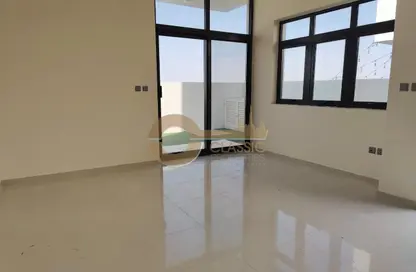 Townhouse - 3 Bedrooms - 5 Bathrooms for rent in Janusia - The Roots DAMAC Hills 2 - Damac Hills 2 - Dubai