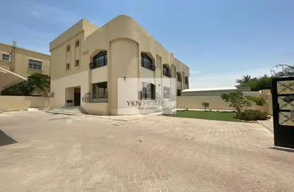 Villa - 5 Bedrooms - 5 Bathrooms for rent in Binal Jesrain - Between Two Bridges - Abu Dhabi