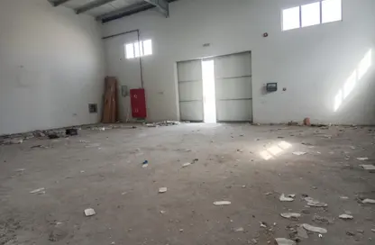 Warehouse - Studio - 1 Bathroom for rent in Umm Dir - Umm Al Quwain