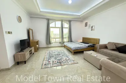 Apartment - Studio - 1 Bathroom for rent in Khalifa City A Villas - Khalifa City A - Khalifa City - Abu Dhabi