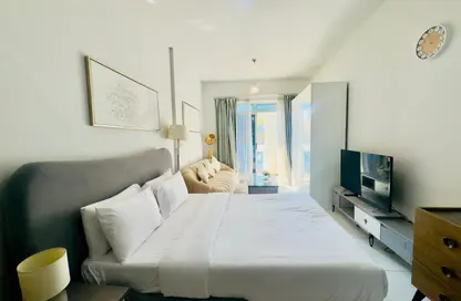 Apartment - 1 Bathroom for rent in Plazzo Heights - Jumeirah Village Circle - Dubai