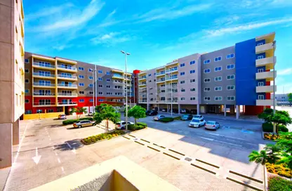 Apartment - 3 Bedrooms - 4 Bathrooms for sale in Tower 1 - Al Reef Downtown - Al Reef - Abu Dhabi