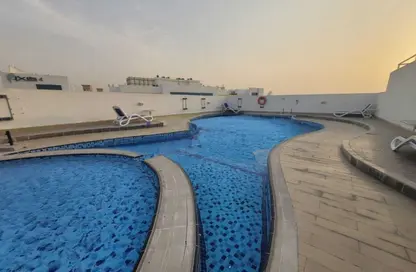 Apartment - 1 Bedroom - 2 Bathrooms for rent in Topaz Residences - Dubai Silicon Oasis - Dubai