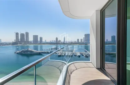 Apartment - 2 Bedrooms - 2 Bathrooms for sale in Palace Beach Residence - EMAAR Beachfront - Dubai Harbour - Dubai