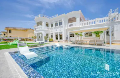 Villa - 6 Bedrooms - 7 Bathrooms for rent in Signature Villas Frond B - Signature Villas - Palm Jumeirah - Dubai