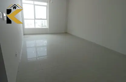 Apartment - 2 Bedrooms - 3 Bathrooms for rent in Al Rumailah 2 - Al Rumaila - Ajman