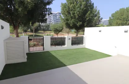 تاون هاوس - 3 غرف نوم - 4 حمامات للايجار في روتشستر - فيلات ذا بارك - داماك هيلز - دبي