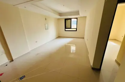 Apartment - 1 Bedroom - 2 Bathrooms for rent in Ajman Corniche Residences - Ajman Corniche Road - Ajman