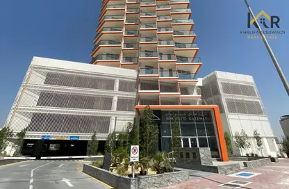 Apartment - 2 Bedrooms - 3 Bathrooms for rent in Binghatti Gateway - Al Jaddaf - Dubai