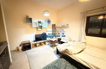 Apartment - Studio - 1 Bathroom for rent in Silicon Gates 1 - Silicon Gates - Dubai Silicon Oasis - Dubai