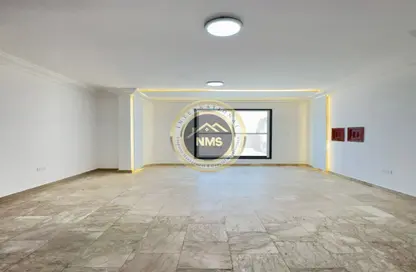 Apartment - Studio - 1 Bathroom for rent in Al Mushrif Villas - Al Mushrif - Abu Dhabi