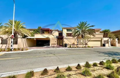 Villa - 5 Bedrooms - 6 Bathrooms for sale in Al Ward - Al Raha Gardens - Abu Dhabi