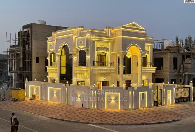 15522300 - Property Image 2