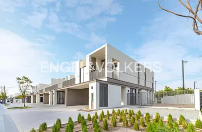 Townhouse - 4 Bedrooms - 5 Bathrooms for rent in Aura Gardens - Tilal Al Ghaf - Dubai