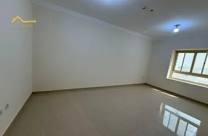 Apartment - 2 Bedrooms - 2 Bathrooms for rent in Al Nabaa Building - Al Naba'ah - Al Sharq - Sharjah