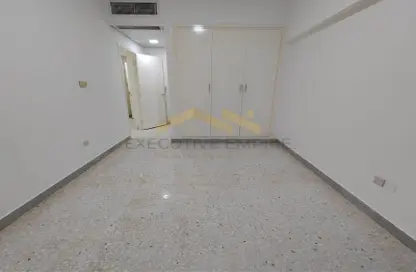 شقة - 3 غرف نوم - 4 حمامات للايجار في ابراج كريسنت - الخالدية - أبوظبي