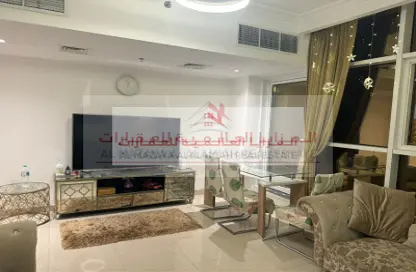 Apartment - 2 Bedrooms - 3 Bathrooms for rent in Palm Tower - Al Khan Lagoon - Al Khan - Sharjah