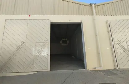 Warehouse - Studio - 1 Bathroom for rent in Wadi AL AIN 1 - Al Noud - Al Ain