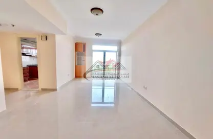 Apartment - 1 Bedroom - 2 Bathrooms for rent in Muwaileh 29 Building - Muwaileh - Sharjah
