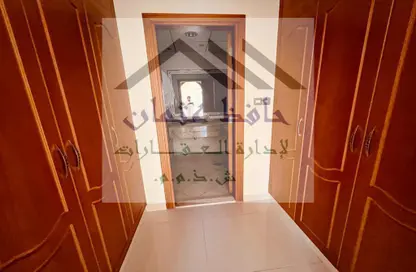 فيلا - 5 غرف نوم - 5 حمامات للايجار في البطين - أبوظبي