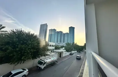 Apartment - 2 Bedrooms - 3 Bathrooms for rent in Al Rumailah building - Al Rumailah 2 - Al Rumaila - Ajman