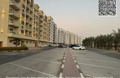 شقة - غرفة نوم - 2 حمامات للبيع في قرية الاميرة - الياسمين - عجمان