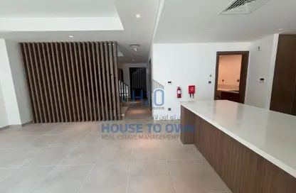 فيلا - 3 غرف نوم - 4 حمامات للايجار في الياس الغرببة - جزيرة الياس - أبوظبي