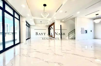 فيلا - 5 غرف نوم - 6 حمامات للايجار في القرية الغربية - الفرجان - دبي