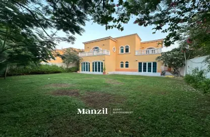 Villa - 5 Bedrooms - 6 Bathrooms for rent in Legacy - Jumeirah Park - Dubai