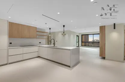 Apartment - 3 Bedrooms - 5 Bathrooms for rent in Marina Residences 6 - Marina Residences - Palm Jumeirah - Dubai