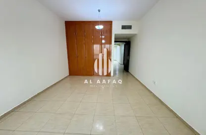 شقة - 3 غرف نوم - 4 حمامات للايجار في المجاز 3 - المجاز - الشارقة