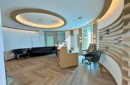 Retail - Studio for rent in The Village Mall - Jumeirah 1 - Jumeirah - Dubai