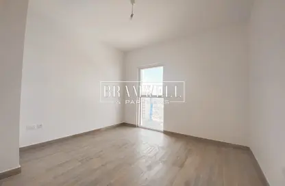 Apartment - 3 Bedrooms - 4 Bathrooms for sale in Waters Edge - Yas Island - Abu Dhabi