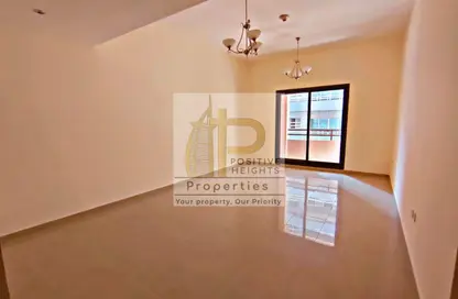 شقة - غرفة نوم - 1 حمام للايجار في سيتي هاوس 2 - البرشاء 1 - البرشاء - دبي