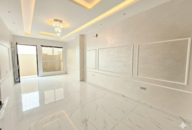 16017232 - Property Image 2