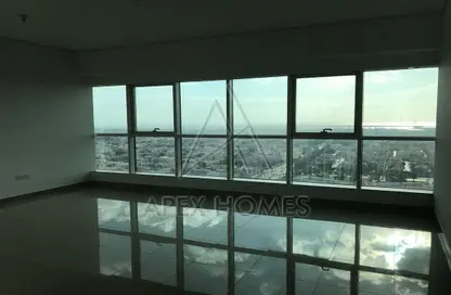 Empty Room image for: Apartment - 2 Bedrooms - 3 Bathrooms for rent in Bloom Central Residential - Bloom Central - Al Tibbiya - Abu Dhabi, Image 1