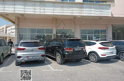 Shop - Studio - 1 Bathroom for rent in Al Rumailah building - Al Rumailah 2 - Al Rumaila - Ajman