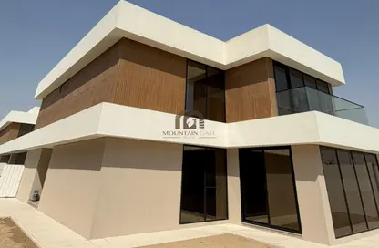 Villa - 3 Bedrooms - 5 Bathrooms for sale in Sharjah Garden City - Sharjah