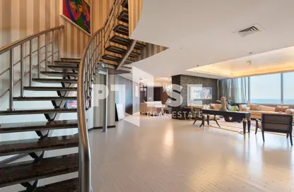 Living / Dining Room image for: Penthouse - 3 Bedrooms - 4 Bathrooms for rent in Sky Gardens - DIFC - Dubai, Image 1