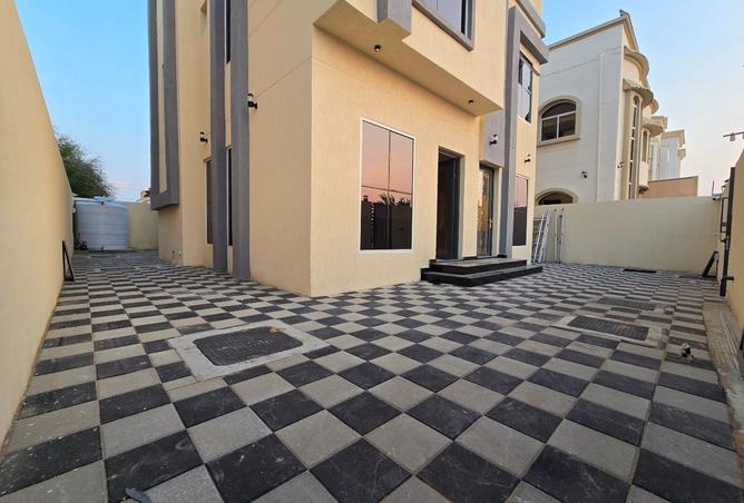 15932572 - Property Image 2