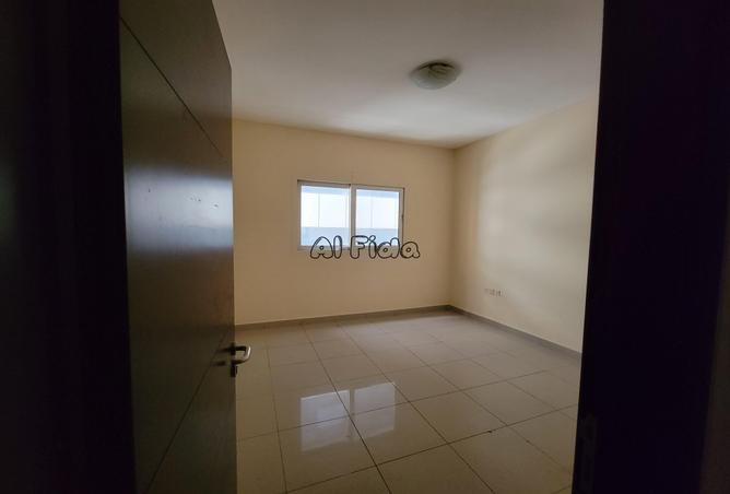 Apartment for Rent in Al Nahda: 1bhk Al nadha park sharjha. Open view ...