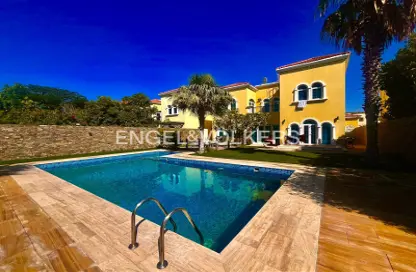 Villa - 3 Bedrooms - 4 Bathrooms for sale in Jumeirah Park Homes - Jumeirah Park - Dubai