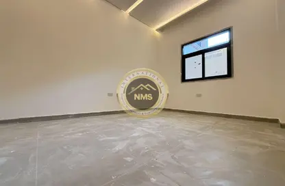Apartment - 1 Bedroom - 2 Bathrooms for rent in Airport Road - Abu Dhabi