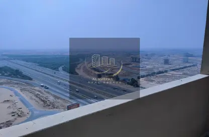 Apartment - 1 Bedroom - 2 Bathrooms for rent in Lilies Tower - Emirates City - Ajman
