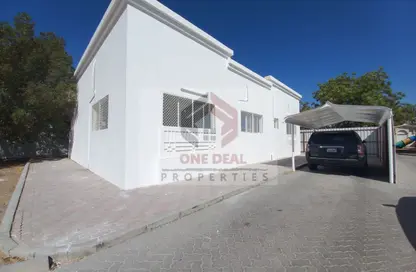 Villa - 4 Bedrooms - 4 Bathrooms for rent in Al Markhaniya - Al Ain